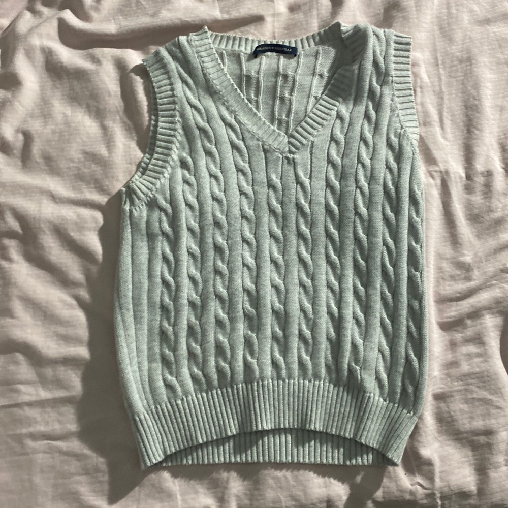 brandy melville gray sweater vest